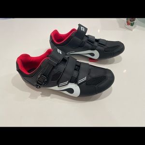 Peloton Men’s bike shoes
